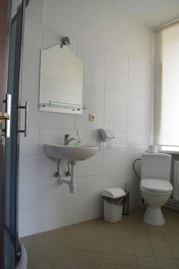 Фото номера Двухместный номер с 1 кроватью Отель Klintis г. Jaungulbene 8